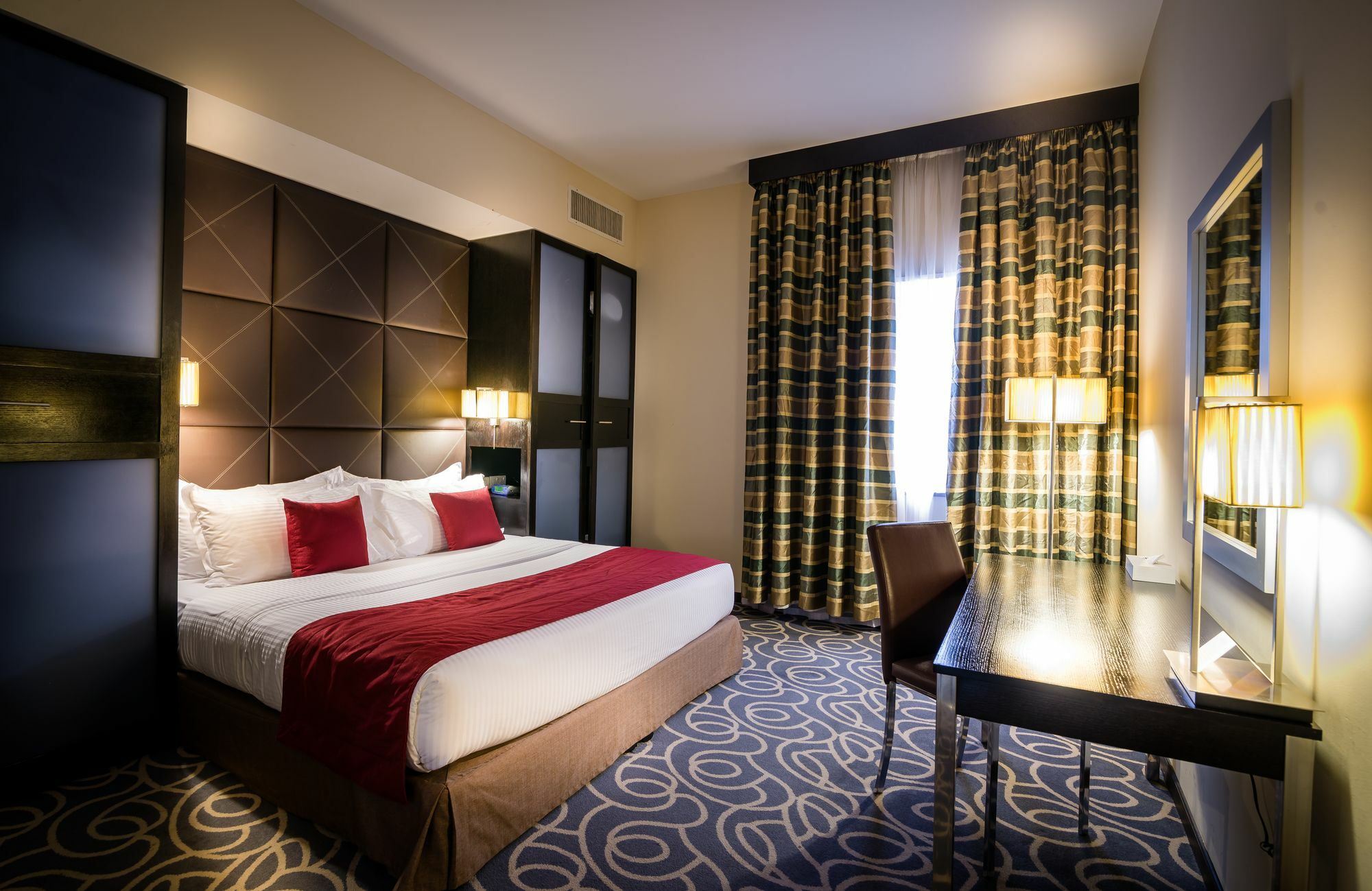 The Eclipse Boutique Suites Abu Dabi Dış mekan fotoğraf